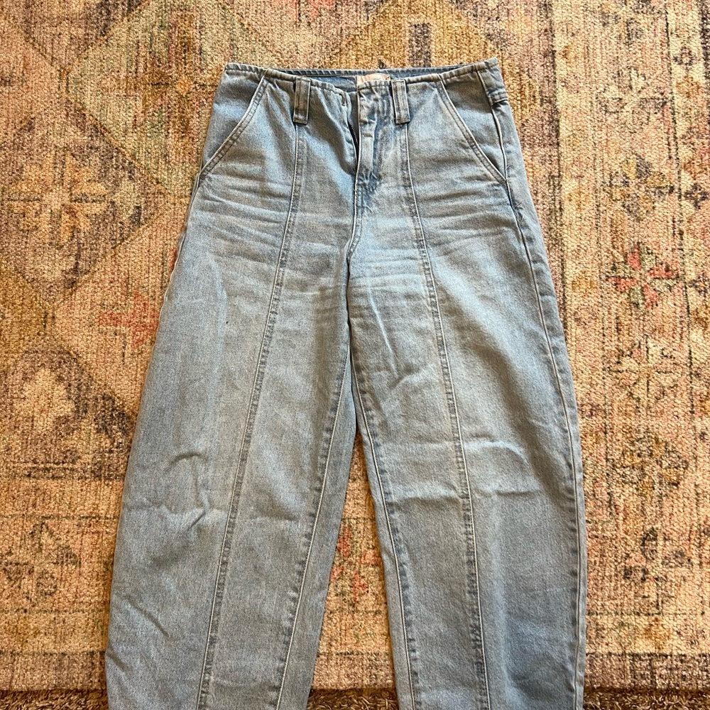 Universal Thread Light Blue Denim Jeans